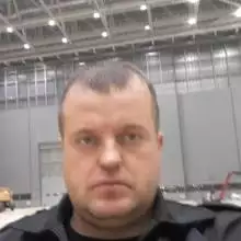 Nikolay, 43  UK