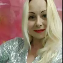 Yuliya, 45  USA