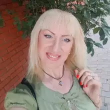 Olga, 52  Canada