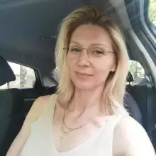 Elena, 44  , USA