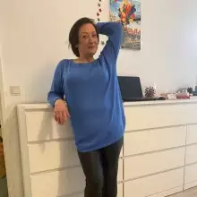 Olga, 58  UK