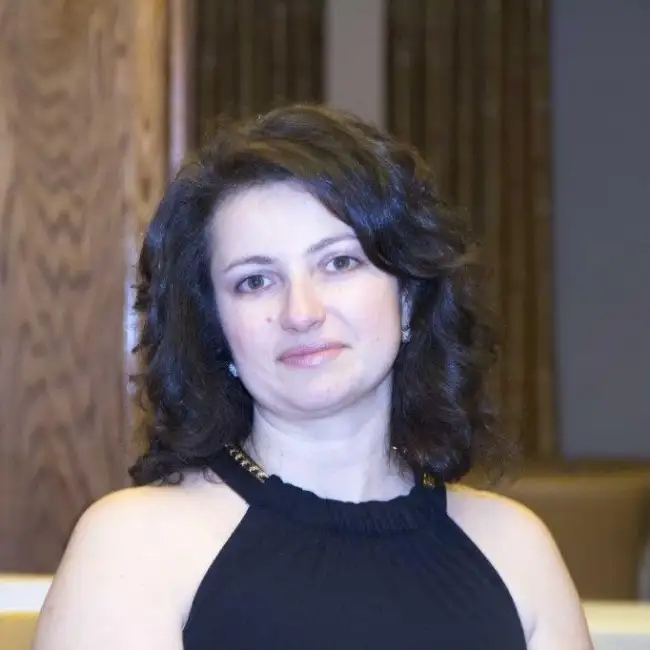 Irina, 49