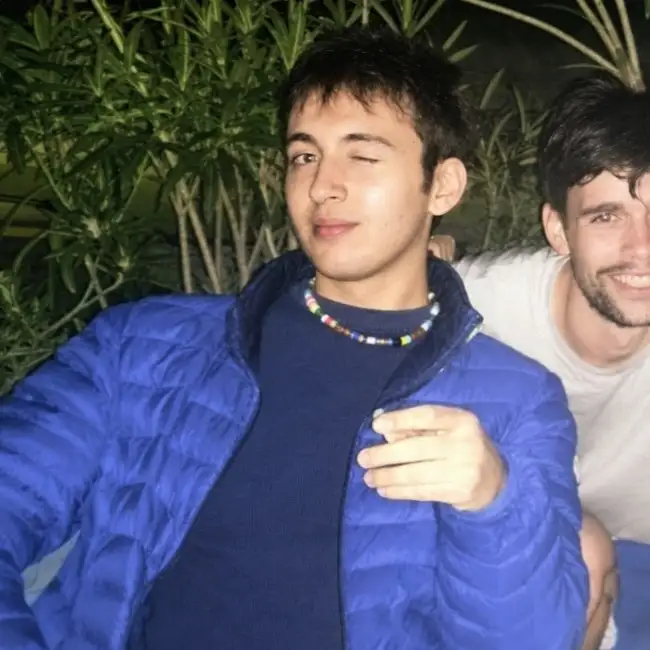 Davide, 32